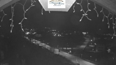 immagine della webcam nei dintorni di Molveno: webcam Carisolo