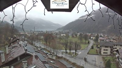 immagine della webcam nei dintorni di Vermiglio: webcam Carisolo