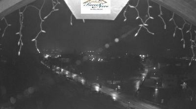 immagine della webcam nei dintorni di San Lorenzo in Banale: webcam Carisolo