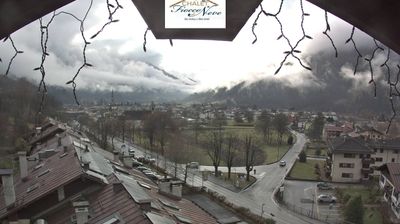 immagine della webcam nei dintorni di Dimaro: webcam Carisolo