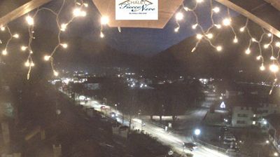 immagine della webcam nei dintorni di Sella Giudicarie: webcam Carisolo