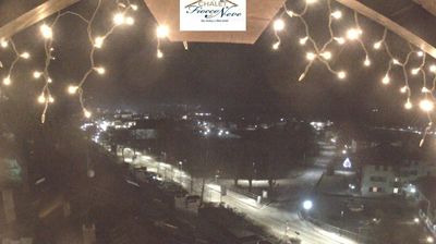 immagine della webcam nei dintorni di Molveno: webcam Carisolo