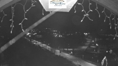 immagine della webcam nei dintorni di Pinzolo: webcam Carisolo