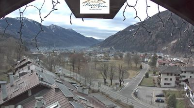 immagine della webcam nei dintorni di Pinzolo: webcam Carisolo