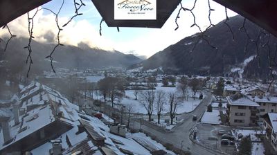 immagine della webcam nei dintorni di Dimaro Folgarida: webcam Carisolo