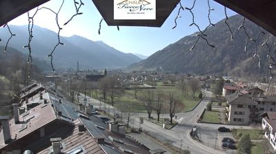 immagine della webcam nei dintorni di Roncone: webcam Carisolo