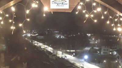 immagine della webcam nei dintorni di Pinzolo: webcam Carisolo