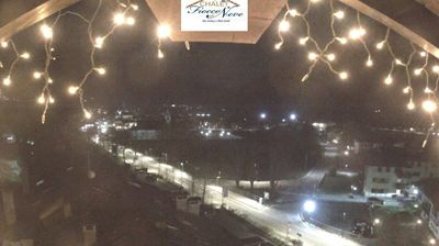 immagine della webcam nei dintorni di Campo Carlo Magno: webcam Carisolo