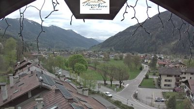 immagine della webcam nei dintorni di Monte Spinale: webcam Carisolo