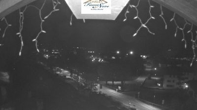 immagine della webcam nei dintorni di Peio: webcam Carisolo