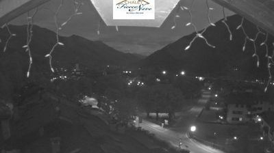 immagine della webcam nei dintorni di Roncone: webcam Carisolo