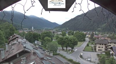 immagine della webcam nei dintorni di Ponte di Legno: webcam Carisolo