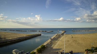 immagine della webcam nei dintorni di Cattolica: webcam Portoverde