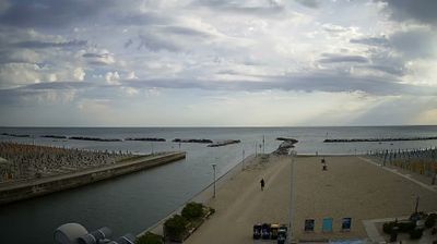 immagine della webcam nei dintorni di Fano: webcam Portoverde
