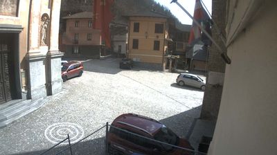 immagine della webcam nei dintorni di Pontechianale: webcam Pradleves