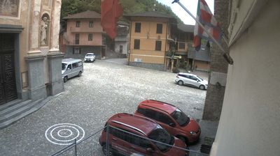 immagine della webcam nei dintorni di Sampeyre: webcam Pradleves