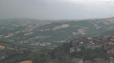 immagine della webcam nei dintorni di Ariano Irpino: webcam San Bartolomeo in Galdo