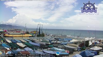 immagine della webcam nei dintorni di Finale Marina: webcam Borghetto Santo Spirito