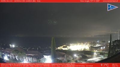immagine della webcam nei dintorni di Peschiera del Garda: webcam Moniga del Garda