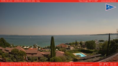 immagine della webcam nei dintorni di Affi: webcam Moniga del Garda