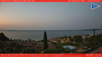 immagine della webcam nei dintorni di Peschiera del Garda: webcam Moniga del Garda