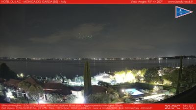 immagine della webcam nei dintorni di Peschiera del Garda: webcam Moniga del Garda