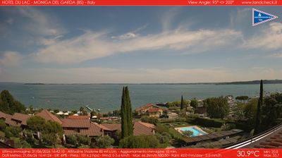 immagine della webcam nei dintorni di Costermano sul Garda: webcam Moniga del Garda