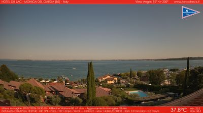 immagine della webcam nei dintorni di Manerba del Garda: webcam Moniga del Garda