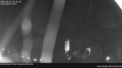 immagine della webcam nei dintorni di Villa Potenza: webcam San Severino Marche
