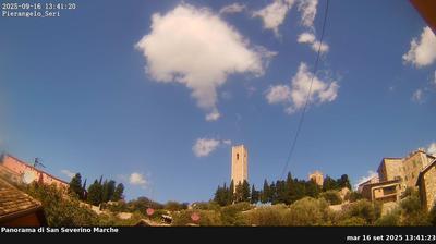 immagine della webcam nei dintorni di Gualdo: webcam San Severino Marche