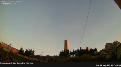 immagine della webcam nei dintorni di Sarnano: webcam San Severino Marche