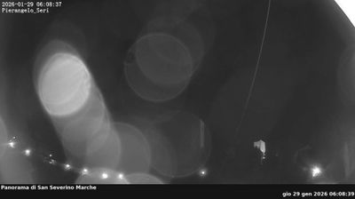 immagine della webcam nei dintorni di Pintura di Bolognola: webcam San Severino Marche