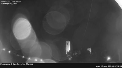 immagine della webcam nei dintorni di Colfiorito: webcam San Severino Marche