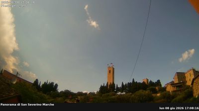 immagine della webcam nei dintorni di Macerata: webcam San Severino Marche