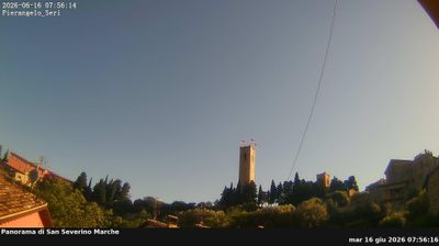 immagine della webcam nei dintorni di Gualdo: webcam San Severino Marche