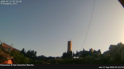 immagine della webcam nei dintorni di Sarnano: webcam San Severino Marche