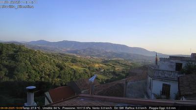 immagine della webcam nei dintorni di Santa Maria di Castellabate: webcam Altavilla Silentina