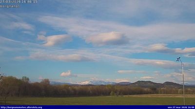 immagine della webcam nei dintorni di Savogna: webcam Medea