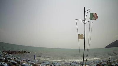 immagine della webcam nei dintorni di Viareggio: webcam Marinella