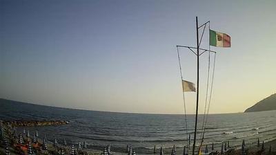 immagine della webcam nei dintorni di Ortonovo: webcam Marinella