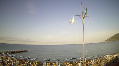 immagine della webcam nei dintorni di Camaiore: webcam Marinella