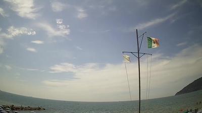 immagine della webcam nei dintorni di Cinquale: webcam Marinella