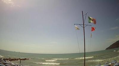 immagine della webcam nei dintorni di Bocca Di Magra: webcam Marinella