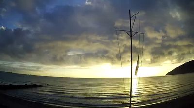 immagine della webcam nei dintorni di Riccò del Golfo di Spezia: webcam Sarzana