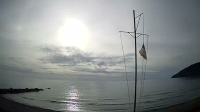 immagine della webcam nei dintorni di Marina Di Carrara: webcam Marinella
