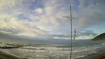 immagine della webcam nei dintorni di La Spezia: webcam Sarzana