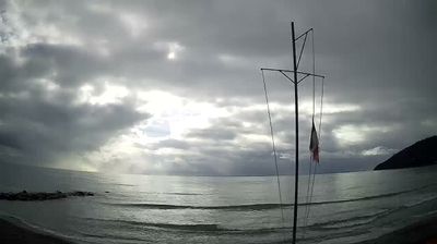 immagine della webcam nei dintorni di Campo Cecina: webcam Marinella