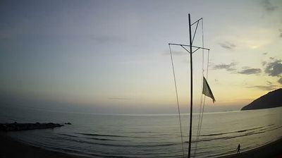 immagine della webcam nei dintorni di Riccò del Golfo di Spezia: webcam Sarzana