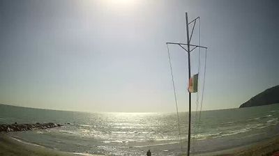 immagine della webcam nei dintorni di Forte dei Marmi: webcam Marinella