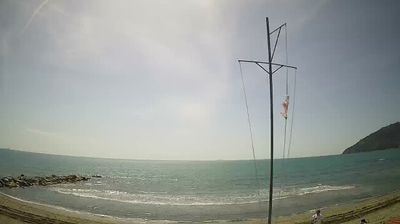 immagine della webcam nei dintorni di Pietrasanta: webcam Marinella